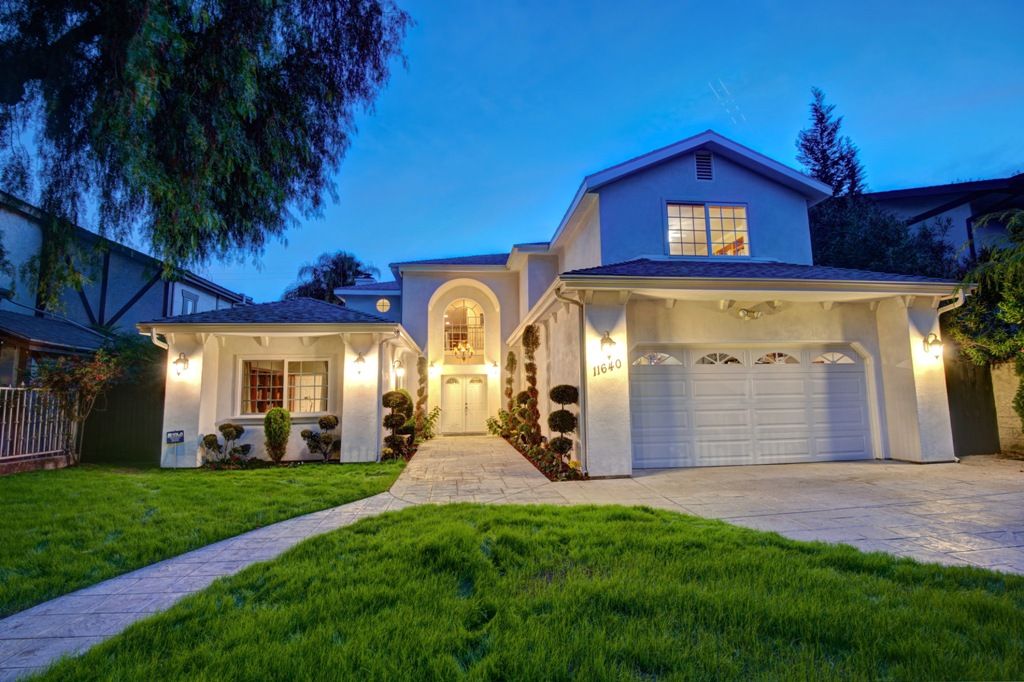 Valley Village  Home, CA Real Estate Listing